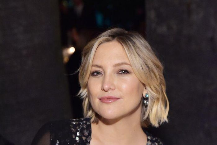 ___9158550___2018___12___2___10___kate-hudson-attends-michael-kors-dinner-to-celebrate-kate-news-photo-1058982108-1543519539