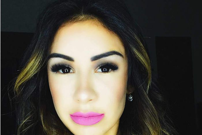 Real estate agent, Laura Avila in coma after bad nose job, her brain swells