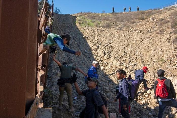 As President Donald Trump pushes Congress for $5 billion for his wall on the Mexico border, the US offered $4.5 billion in investments to Mexico and Central America in a long-term bid to stem the flow of migrants at its source