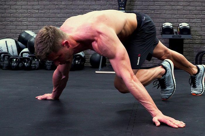 ___6815016___https:______static.pulse.com.gh___webservice___escenic___binary___6815016___2017___6___10___12___Thumb_HollowBodyHell