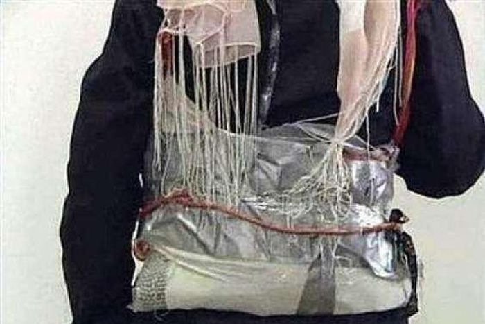 Suicide bomber (Illustration)