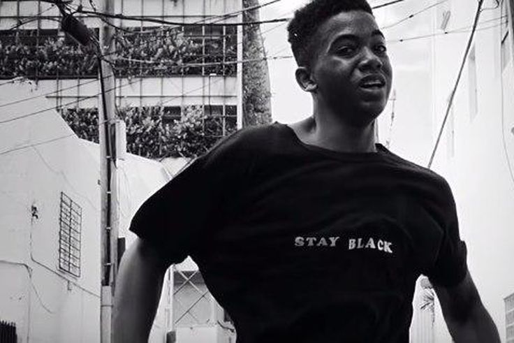 ___7085392___https:______static.pulse.com.gh___webservice___escenic___binary___7085392___2017___8___2___18___kill+jay+z+video