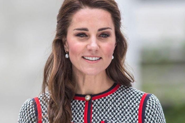 ___6948696___https:______static.pulse.com.gh___webservice___escenic___binary___6948696___2017___7___5___20___kate-middleton-haircut-wimbledon