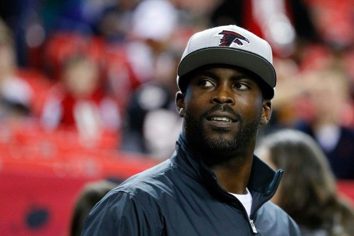 Former NFL quarterback Michael Vick will work for FOX Sports as a commentator this season and make regular appearances on FS1 studio shows