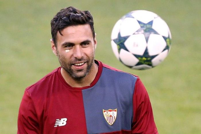 Then-Sevilla goalkeeper Salvatore Sirigu takes part in a training session on the eve of the UEFA Champions League football match against Juventus September 13, 2016