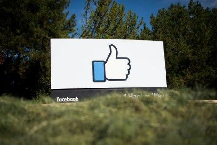 The number of people using Facebook monthly increased 17 percent to 1.94 billion, according to the latest earnings report