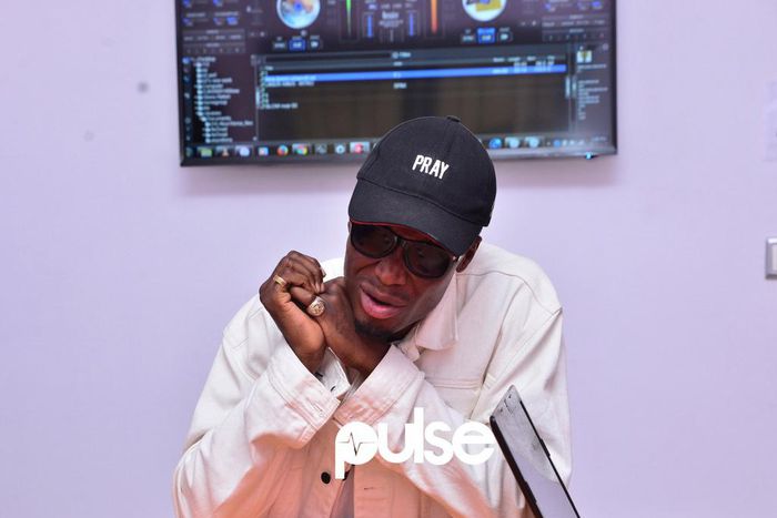 E.L giving back stories of how the songs were made