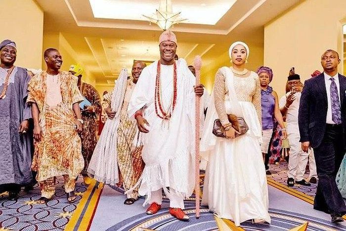 ___7149595___https:______static.pulse.com.gh___webservice___escenic___binary___7149595___2017___8___15___13___OOni-of-Ife-Olori-Wuraola