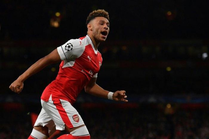 Arsenal's Alex Oxlade-Chamberlain celebrates after scoring against Ludogorets Razgrad during a Champions League match at the Emirates Stadium on October 19