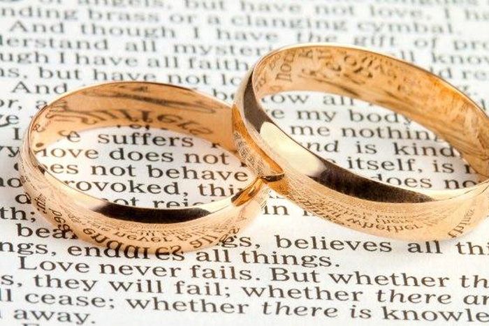 ___6610446___https:______static.pulse.com.gh___webservice___escenic___binary___6610446___2017___5___1___23___Bible-wedding-rings