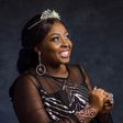 Lolo1 releases new photos for 40th birthday