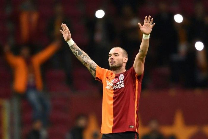 Wesley Sneijder, pictured in 2015, is set to sign a one-year deal with Nice with an option for another year