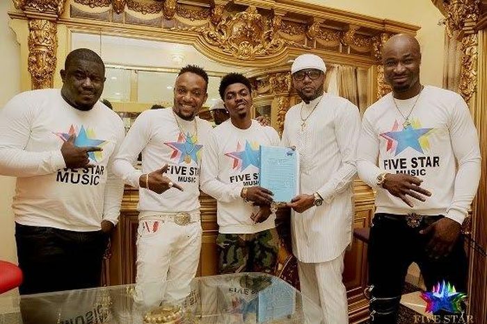 Skibbi at his record deal announcement with E-Money, Kcee, Harrysong, Soso Soberekon.