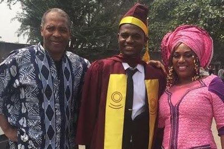 Yeni Kuti with Femi Kuti as son graduates from the University of Lagos