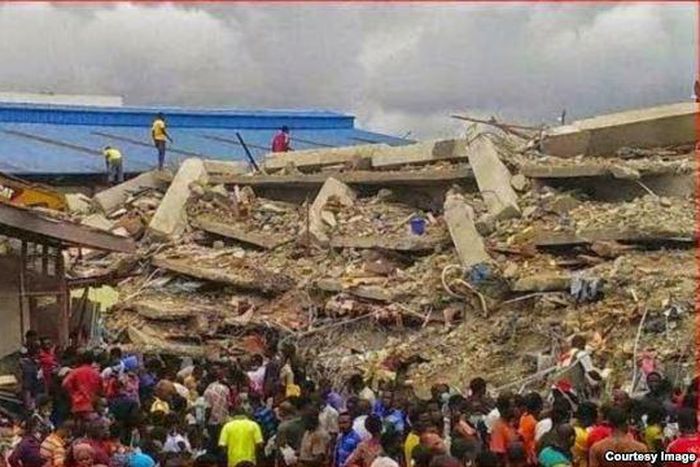 Synagogue Church Collapse