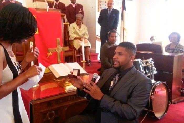 A wedding proposal as public as this seems to be what most people crave