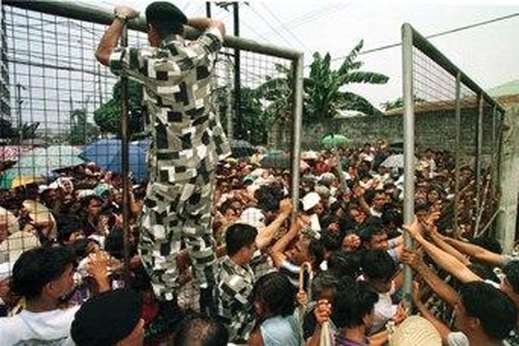 Human stampede (Illustration)