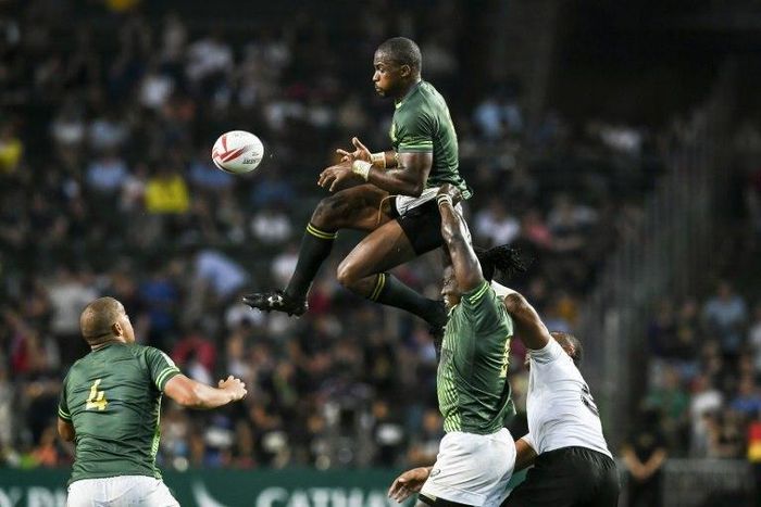 Fiji beat South Africa 22-0 in Hong Kong but now trail the Blitzbokke 25 points in the World Rugby Sevens Series