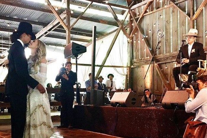 Diana Ross' son weds in a rustic California wedding