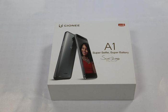 Amazing selfies, excellent battery power all in one device