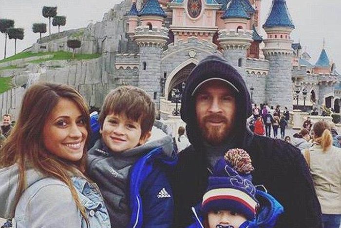 Lionel Messi, Antonella Roccuzzo and his sons
