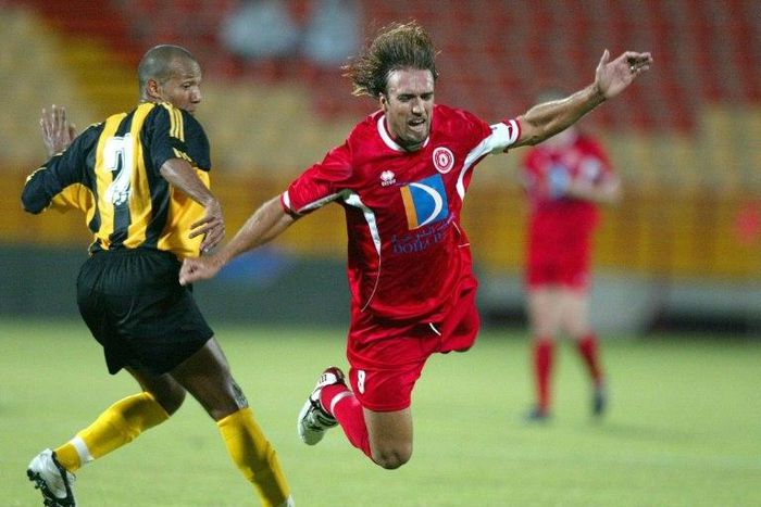 Argentina's all-time leading goalscorer Gabriel Batistuta (R) has been offered the chance to coach Australian A-League club Adelaide United