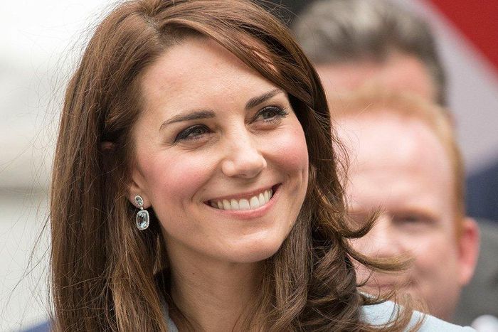 ___6779785___https:______static.pulse.com.gh___webservice___escenic___binary___6779785___2017___6___3___10___Where-To-Get-Kate-Middletons-Super-Comfy-Super-Affordable-Sneakers-Main