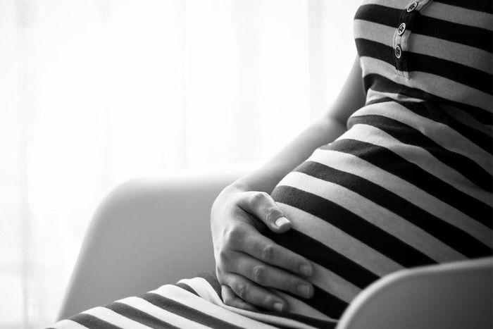 prenatal stress money pregnancy low birth weight