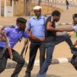 Police and Shiites clash at National Assembly