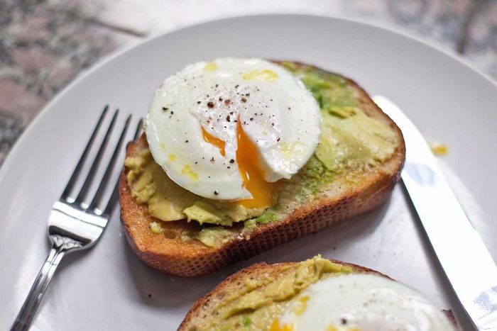 Poached eggs and bread