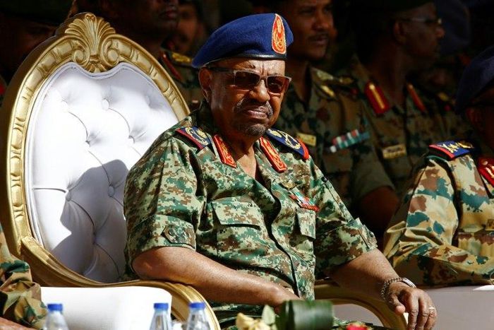 Sudan's President Omar al-Bashir will visit Moscow for the first time in August following an invitation from his Russian counterpart to discuss regional and international issues