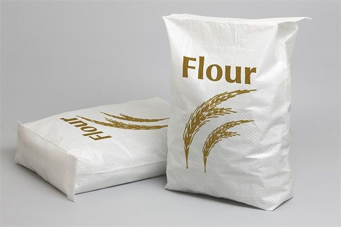Bags of flour (Illustration)