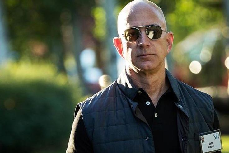 ___7013231___https:______static.pulse.com.gh___webservice___escenic___binary___7013231___2017___7___19___1___amazon-ceo-jeff-bezos-now-buff
