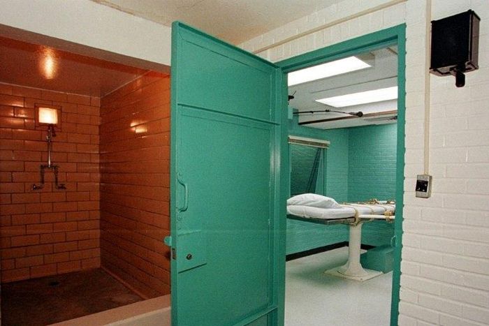 The number of death sentences handed down in the US, 32, was the lowest since 1973 and the number of executions, 20, meant the country is now no longer among the world's five biggest executioners