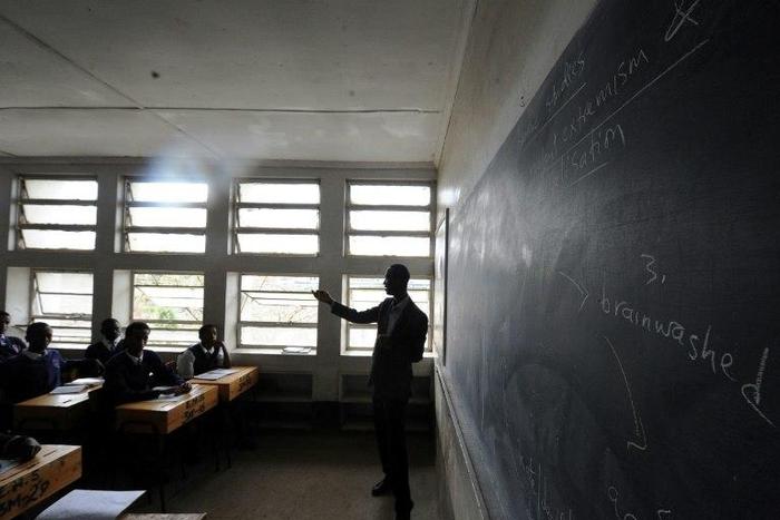Junior lecturers in Kenya currently earn around $500 (470 euros) a month while professors earn up to $2,000 (1,900 euros)