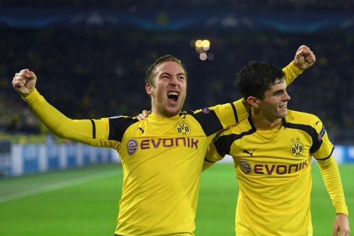 Dortmund's young guns (from L) Felix Passlack, 18, and Christian Pulisic, 19, celebrate scoring a goal during their Champions League match against Legia Warszawa, in Dortmund, in November 2016