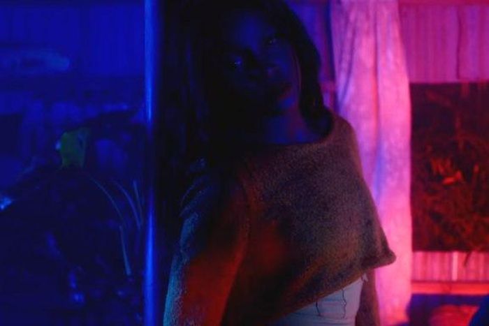 Seyi Shay is island hot in 'Your matter' video.PNG