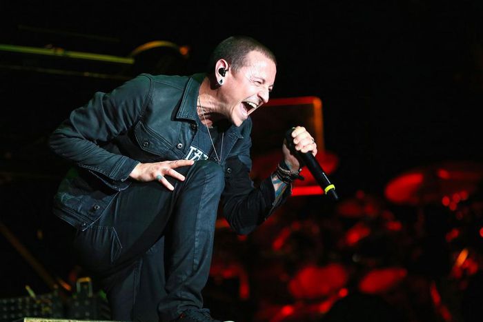 Chester Bennington.
