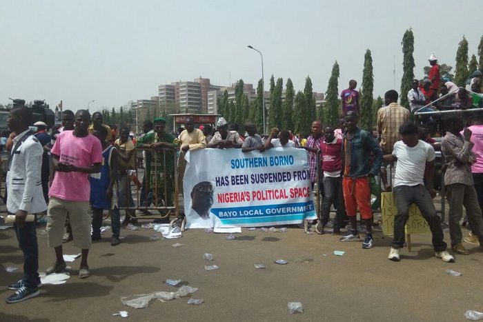 Protesters demand reinstatement of Senator Ali Ndume on April 4, 2017.