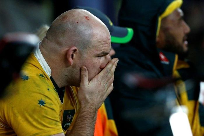 Wallabies captain Stephen Moore will not lead the team in the clash against Fiji, with Michael Hooper acting as skipper instead