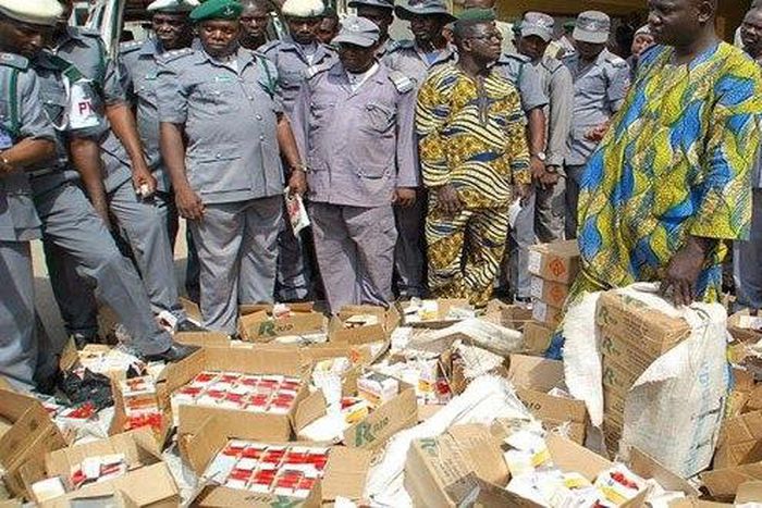 Customs officers intercepts illegal goods - photo for illustrative purpose.