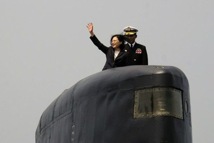 Taiwan's president Tsai Ing-wen launches a submarine-building project in Kaohsiung, March 21, 2017