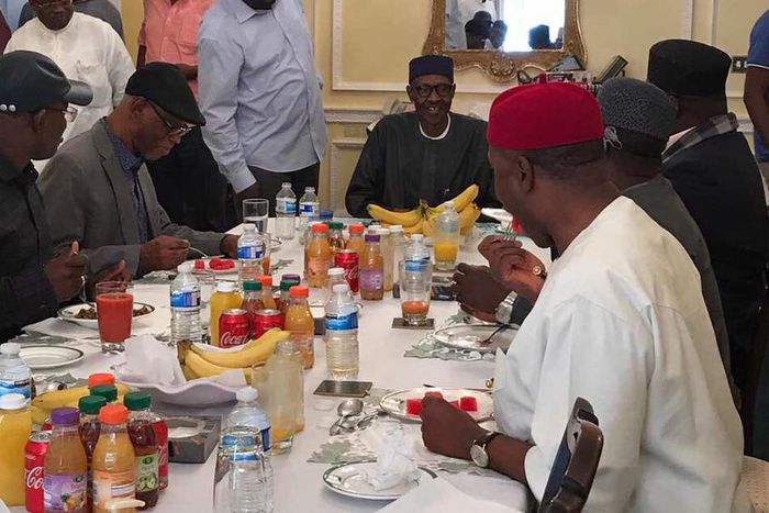 Buhari meets APC Governors and chieftains