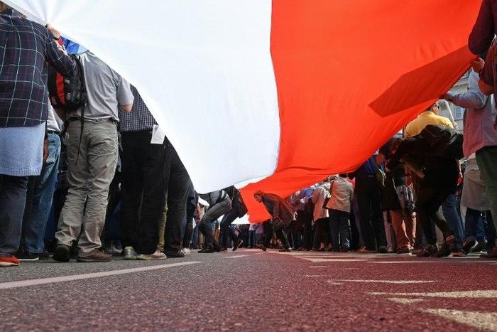 The ruling Law and Justice (PiS) party set its sights on the Supreme Court, which supervises lower courts