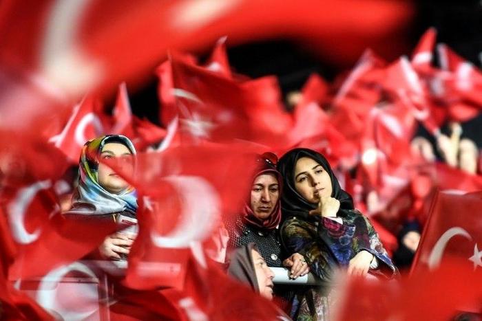 Women rally in support of a "yes" vote in a referendum on boosting Erdogan's powers