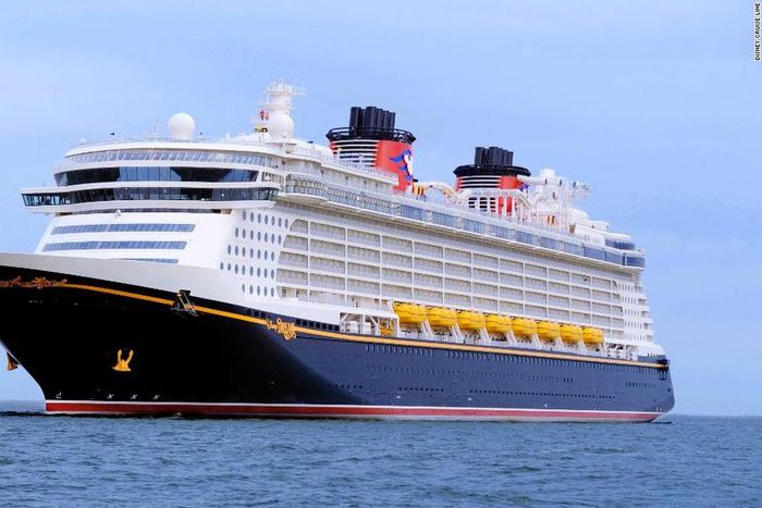 ___6470985___https:______static.pulse.com.gh___webservice___escenic___binary___6470985___2017___4___3___16___160205192735-01-best-cruise-ships-disney-dream-super-169