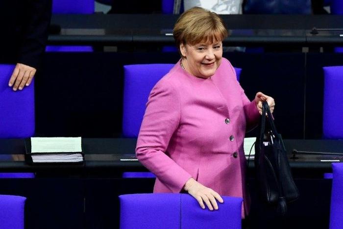 German Chancellor Angela Merkel says relations with Turkey are both difficult and crucial