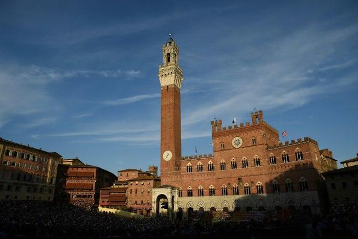 Repeat offender 'Jonny the Gypsy' was arrested in Siena after three weeks on the run, police said