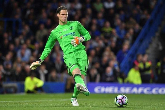 Chelsea's Bosnian goalkeeper Asmir Begovic sings to Bournemouth in a reported £10 million deal
