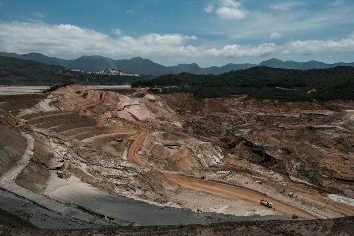 General view of the rebuilding site next to the collapsed iron ore waste dam of Brazilian mining company Samarco, in Mariana, Minas Gerais State, Brazil in 2016